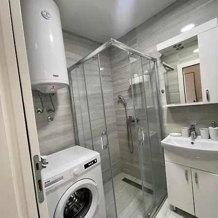 Balkan Square Апартаменты *