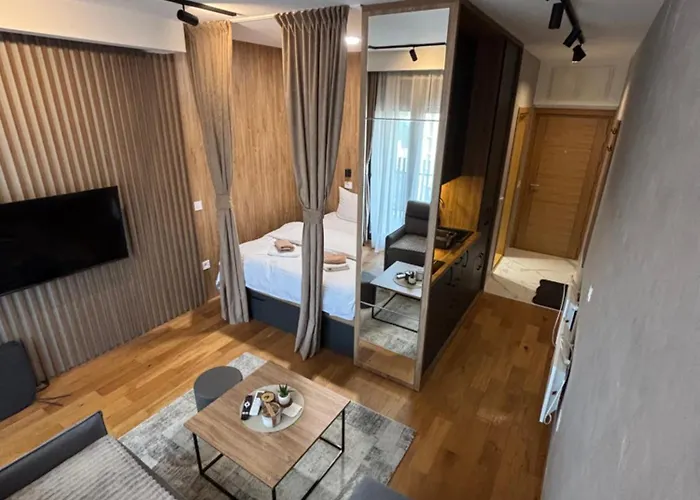 Lägenhet Balkan Square